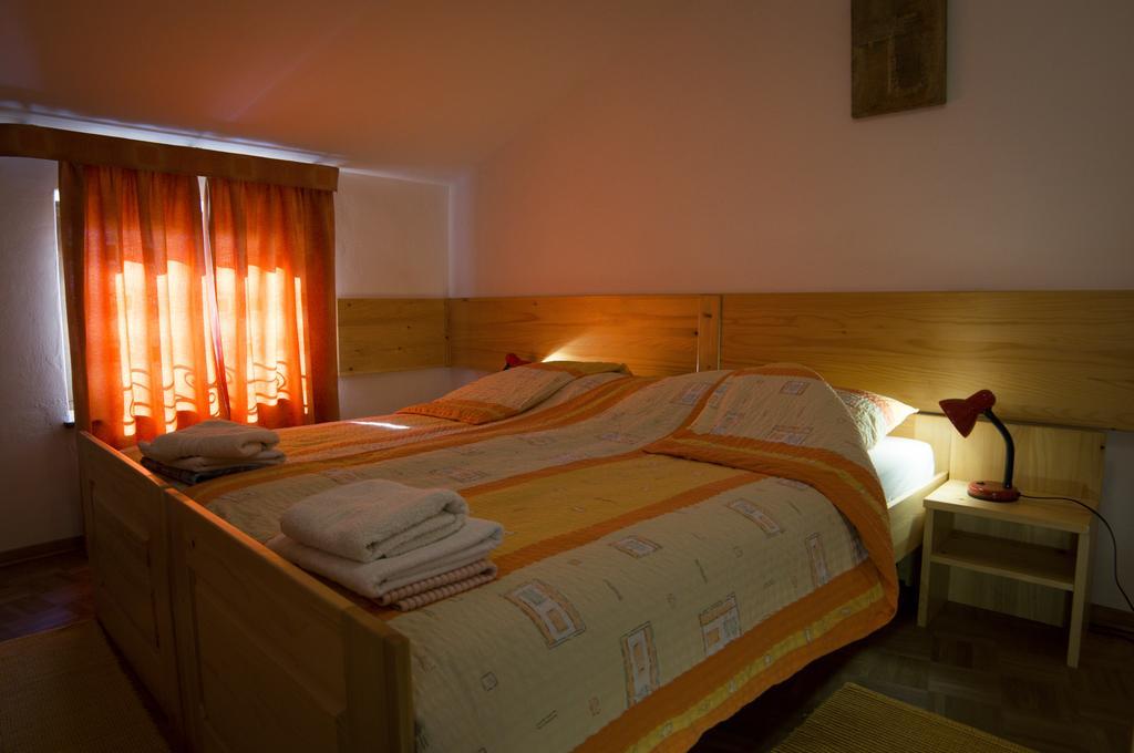 Apartmaji In Sobe Marija Jera Штаньел Номер фото