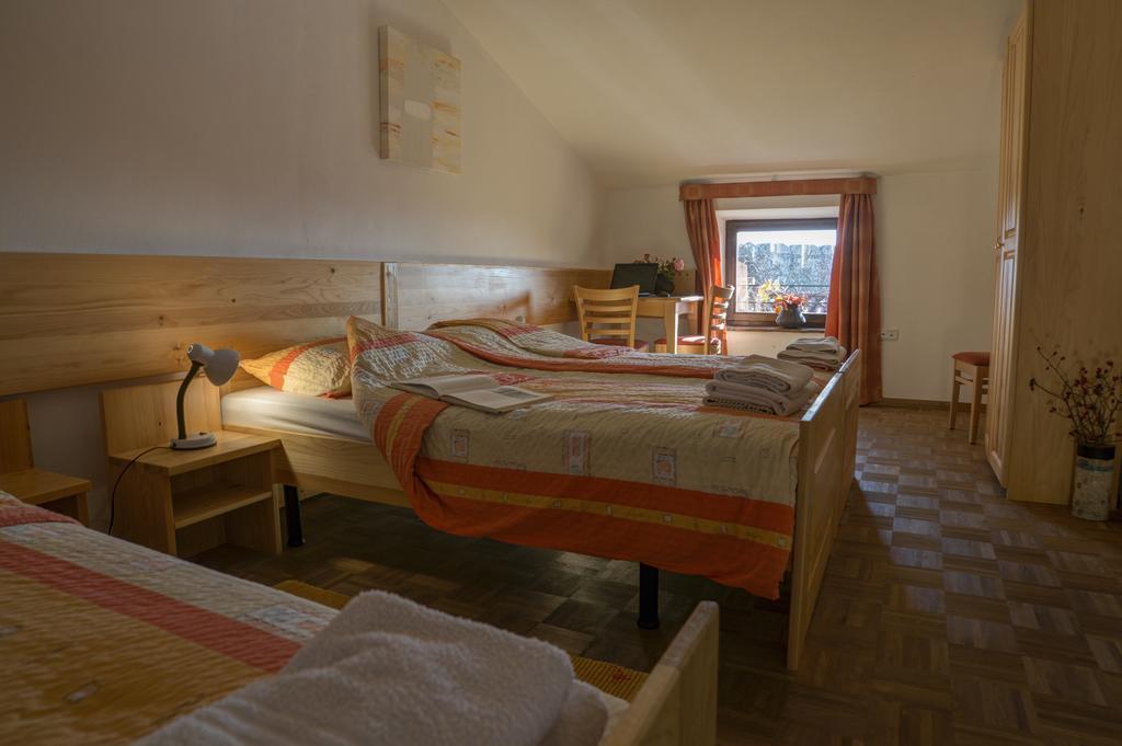Apartmaji In Sobe Marija Jera Штаньел Номер фото