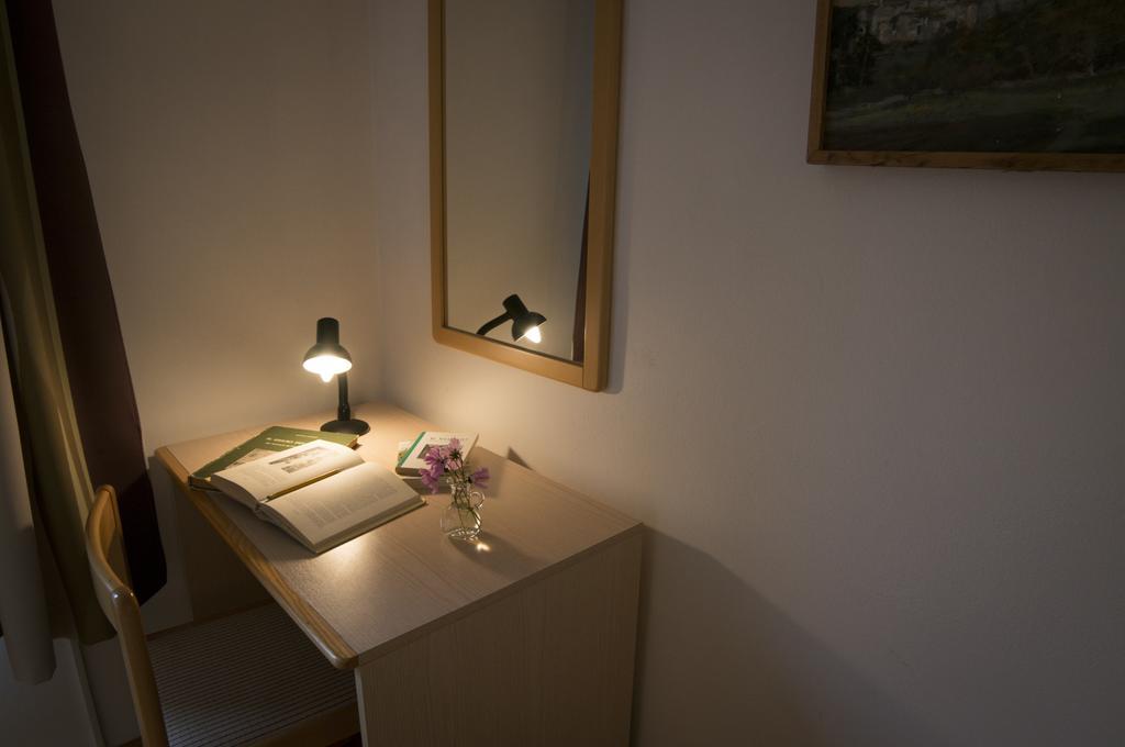 Apartmaji In Sobe Marija Jera Штаньел Номер фото