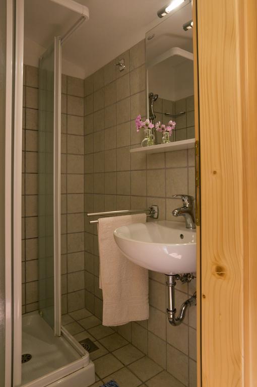 Apartmaji In Sobe Marija Jera Штаньел Номер фото